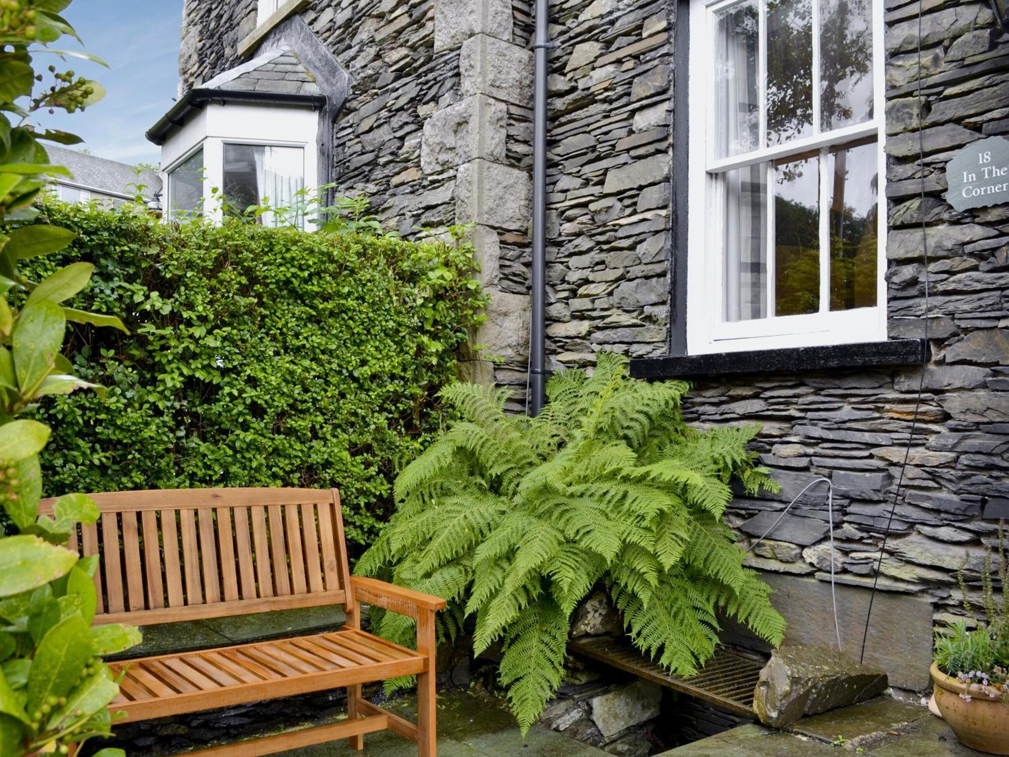 Villa 18 In The Corner Windermere Exterior foto